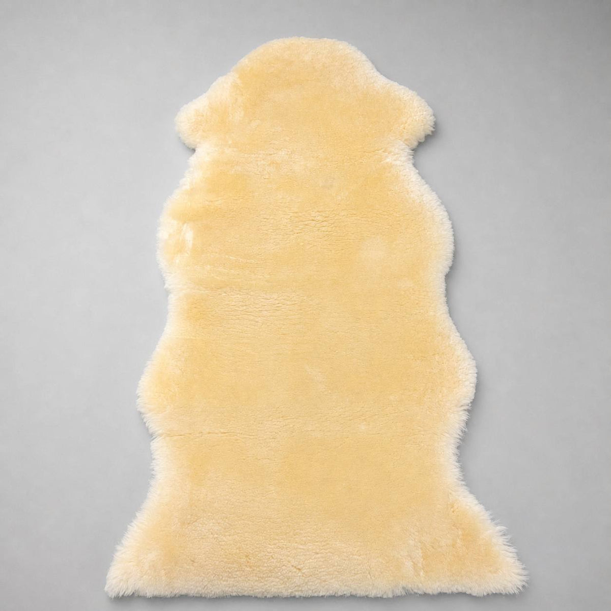 Premium Australian Sheepskin Rug 136×65cm Short Wool Cream Rug